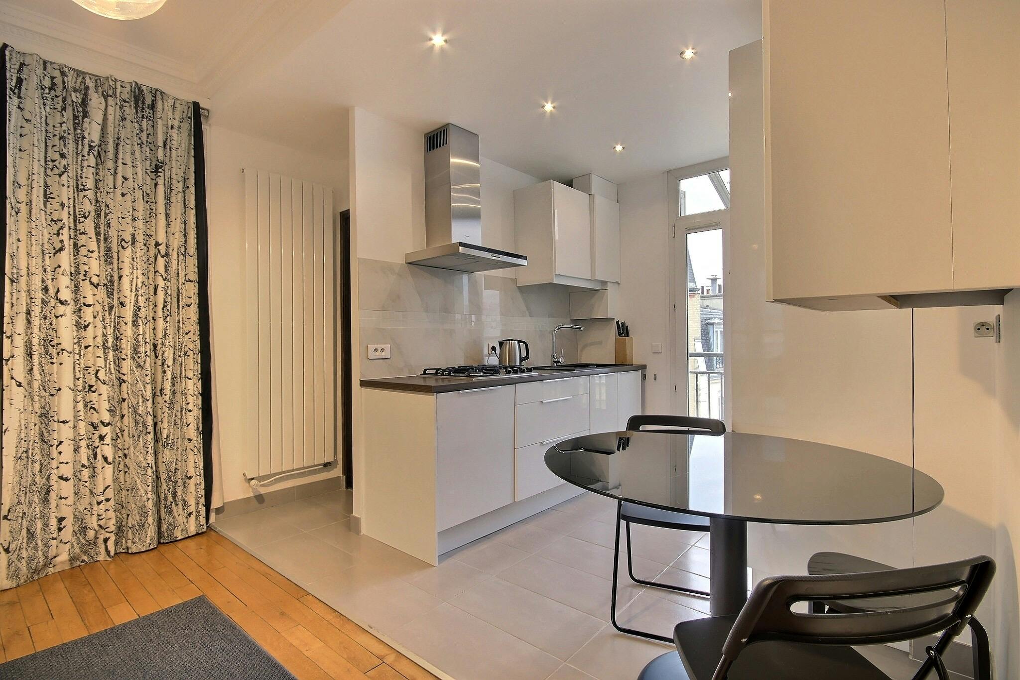 1-Bedroom Apartment in Rue Lefebvre, Paris (1497897) room image 10