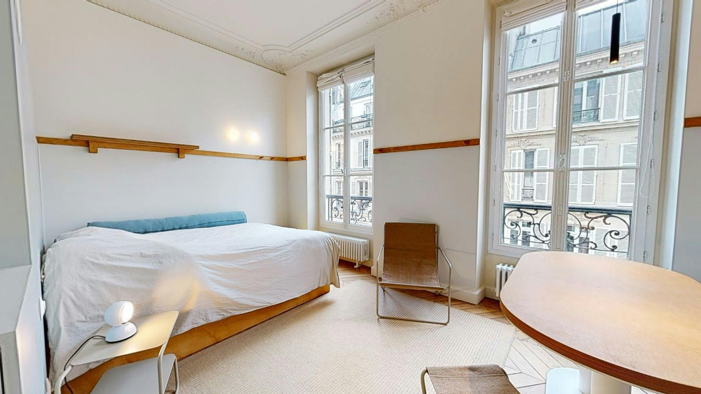 Private room for rent on Rue de Douai, Paris - Vue 3