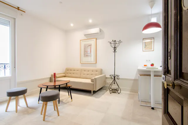 Apartment in Calle de Valverde, Madrid (1498056) room image 2
