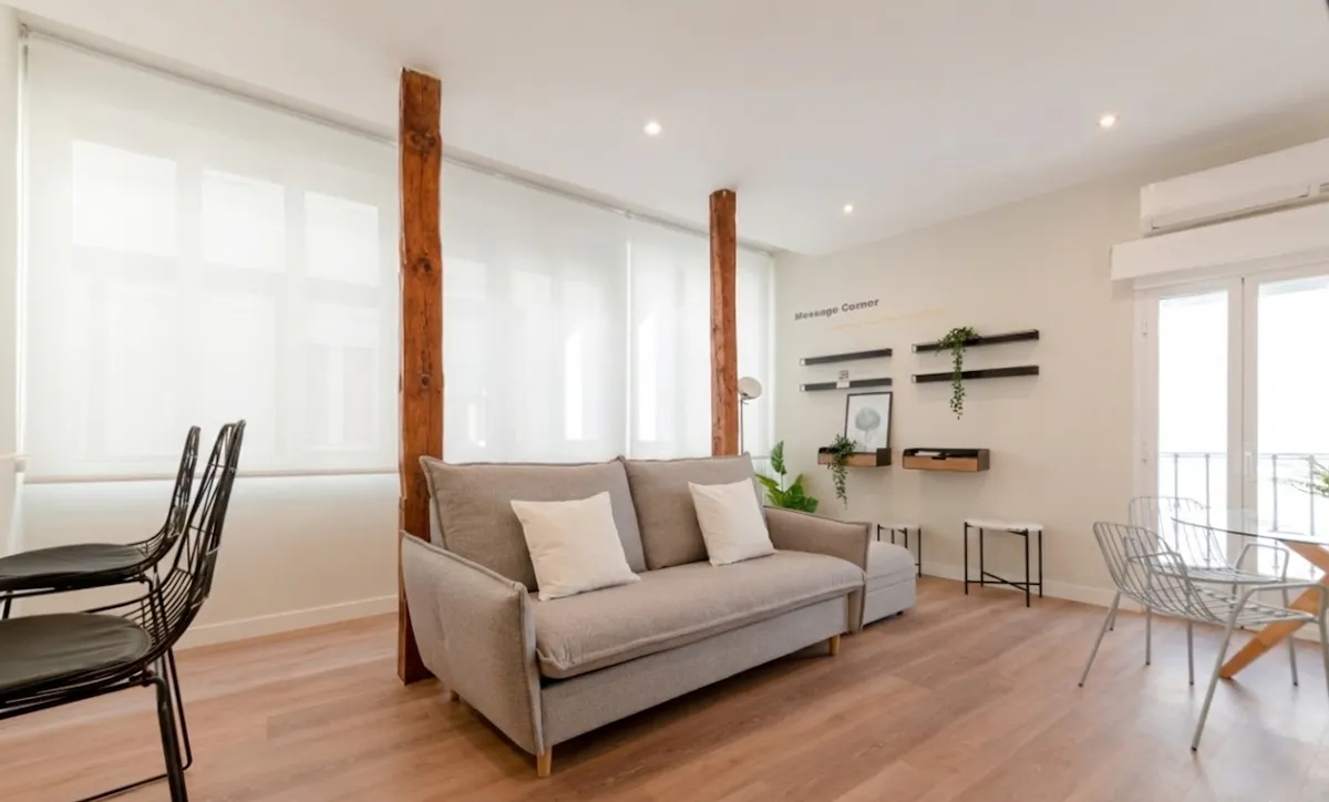 Apartment in Calle de Valverde, Madrid (1498074) ROOM