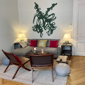 Apartment for rent for €1,900 per month in Vienna, Döblinger Hauptstraße