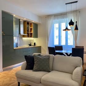 Apartment for rent for €2,150 per month in Milan, Via Cino da Pistoia