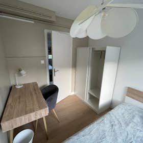 Cameră privată de închiriat pentru 475 EUR pe lună în Strasbourg, Rue de Géroldseck