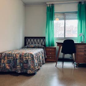 Privé kamer te huur voor € 340 per maand in Madrid, Avenida de Pablo Neruda