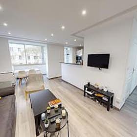 Apartamento for rent for € 875 per month in Grenoble, Boulevard Joseph Vallier