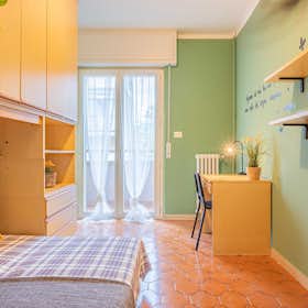 Private room for rent for €610 per month in Milan, Largo Camillo Caccia Dominioni