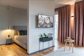 单间公寓 正在以 €1,690 的月租出租，其位于 Leverkusen, Bahnstadtchaussee