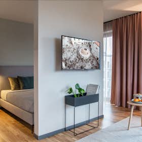 单间公寓 正在以 €1,690 的月租出租，其位于 Leverkusen, Bahnstadtchaussee