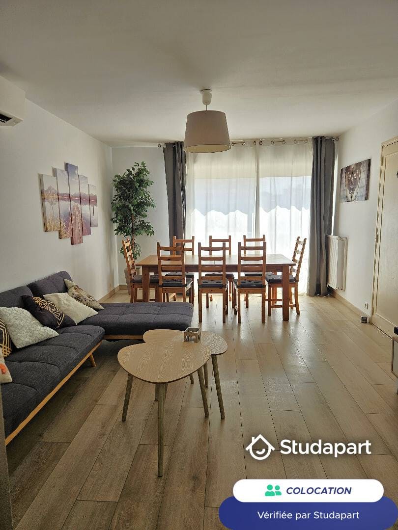 Private room for rent for €500 per month in Toulon, Rue du Président Robert Schuman