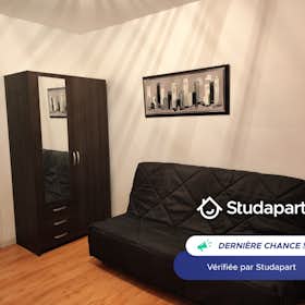 Apartament de închiriat pentru 400 EUR pe lună în Saint-Quentin, Rue de Cronstadt