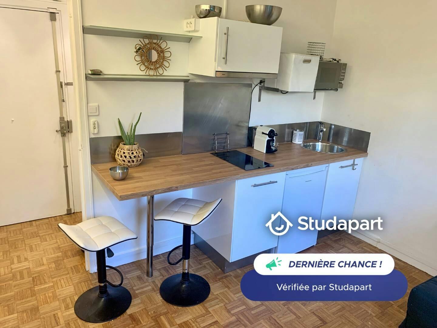 Lägenhet att hyra för 630 € i månaden i Marseille, Allée des Pins