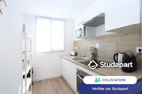 Pokój prywatny do wynajęcia za 450 € miesięcznie w mieście Saint-Nazaire, Avenue de la République