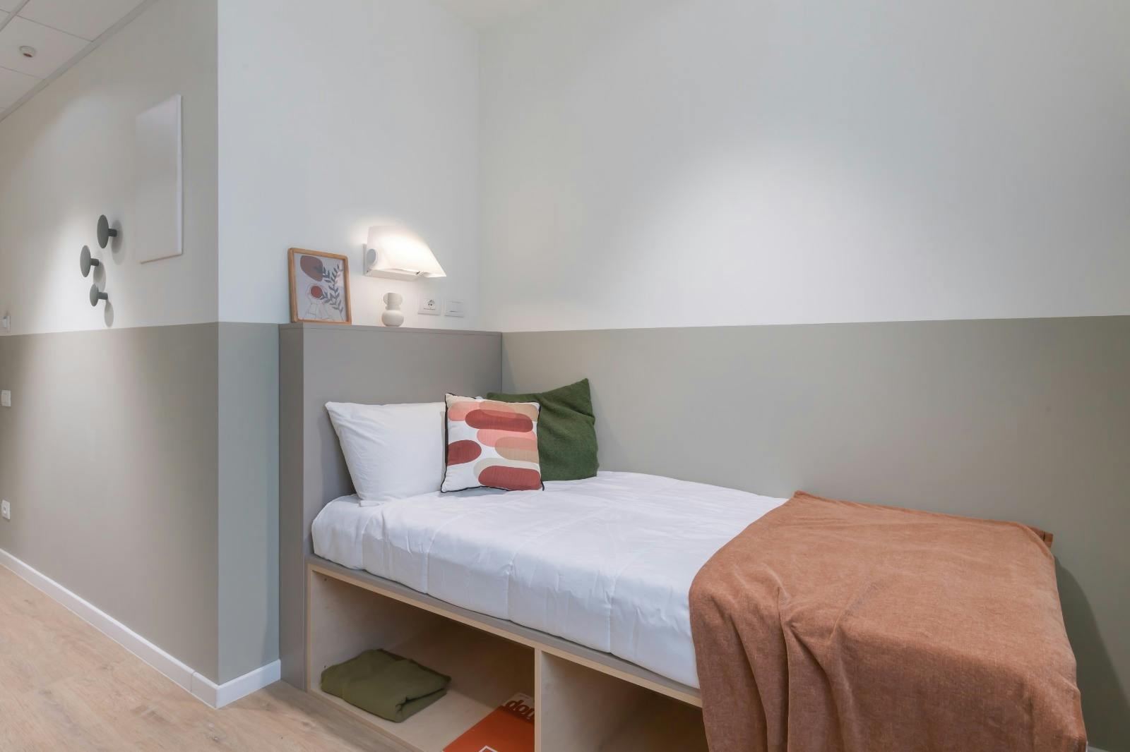 preview gallery tile