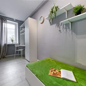 Отдельная комната сдается в аренду за 490 € в месяц в Warsaw, ulica Kredytowa