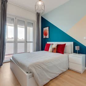 Privé kamer te huur voor € 600 per maand in Milan, Via Felicité Robert De Lamennais