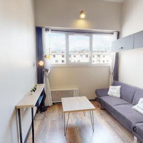 Apartamento for rent for 609 € per month in Grenoble, Chemin de la Capuche