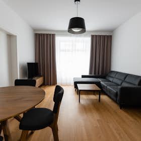 Apartment for rent for €2,800 per month in Vienna, Wehlistraße