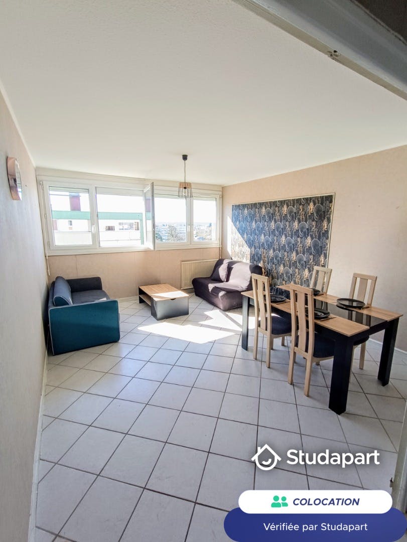 WG-Zimmer zu mieten für 348 € pro Monat in Tarbes, Rue Henri Rol Tanguy