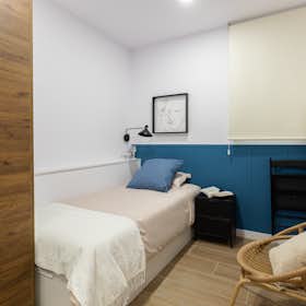 Private room for rent for €826 per month in Barcelona, Carrer de Muntaner