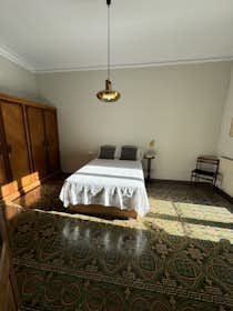 Отдельная комната сдается в аренду за 1 050 € в месяц в Olivella, Carrer del Duc