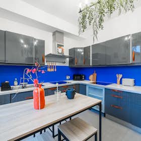 Private room for rent for €439 per month in Saint-Fons, Rue Francis de Pressensé