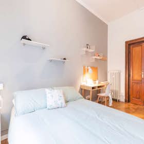 Private room for rent for €510 per month in Turin, Via Mercanti