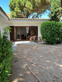 Дом сдается в аренду за 2 600 € в месяц в Sant Feliu de Guíxols, Carrer Pintor Josep Amat