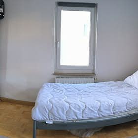WG-Zimmer for rent for 465 € per month in Stuttgart, Grazer Straße
