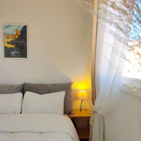 单间公寓 正在以 €1,000 的月租出租，其位于 Lloret de Mar, Carrer de la Ciutat de la Paz