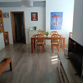 Chambre privée for rent for 500 € per month in Cerdanyola del Vallès, Passeig d'Horta
