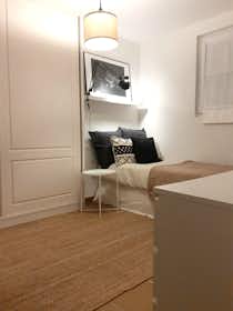 Apartment for rent for €900 per month in Getxo, Galea errepidea