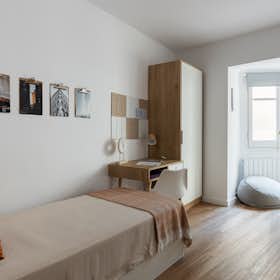 Shared room for rent for €617 per month in Barcelona, Carrer de Nàpols