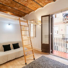 Studio zu mieten für 2.150 € pro Monat in Barcelona, Carrer del Baluard