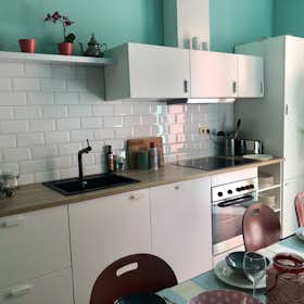 Casa for rent for € 1.600 per month in Gent, Morekstraat