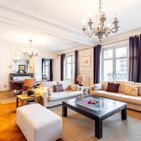 Apartment for rent for €7,284 per month in Paris, Avenue de Wagram