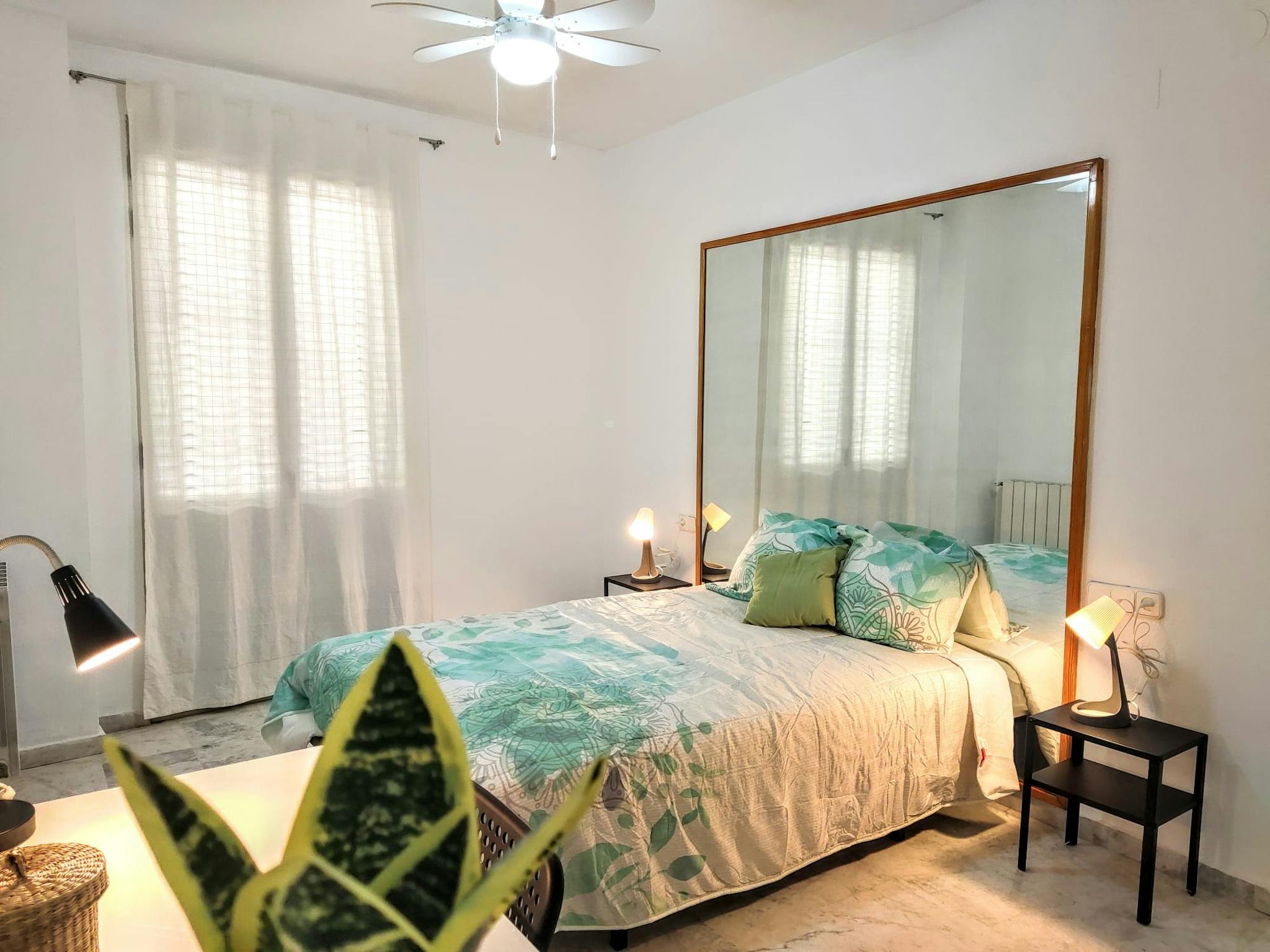 Carrer Calatrava, Valencia preview