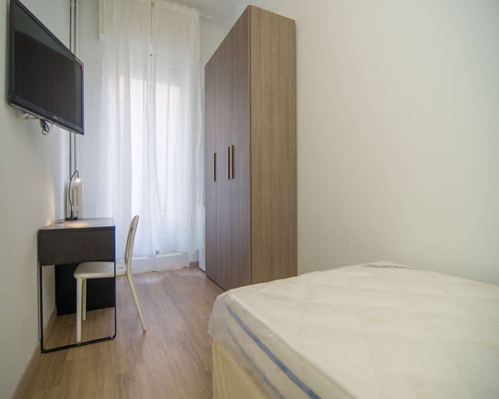 Piazzale Susa, Milan