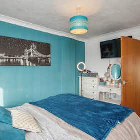 Private room for rent for SEK 6,980 per month in Uppsala, Bergagatan