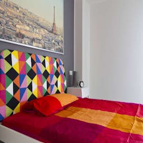 Private room for rent for €770 per month in Milan, Largo Cavalieri di Malta
