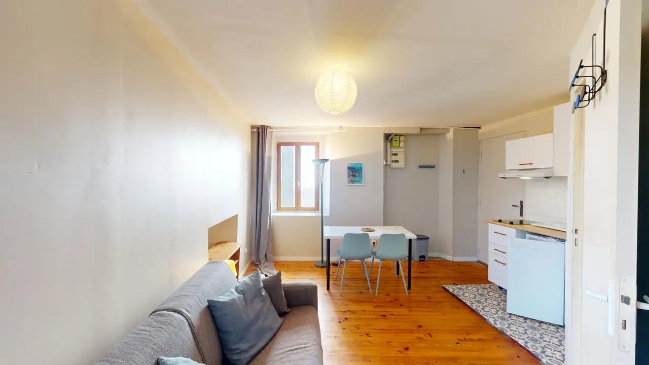Студия сдается в аренду за 393 € в месяц в Brest, Rue Borda