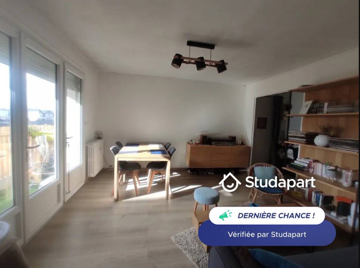 Apartment for rent for €1,274 per month in Angers, Rue des Petites Maulevries