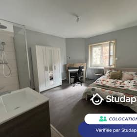 Cameră privată de închiriat pentru 430 EUR pe lună în Mâcon, Rue de Strasbourg
