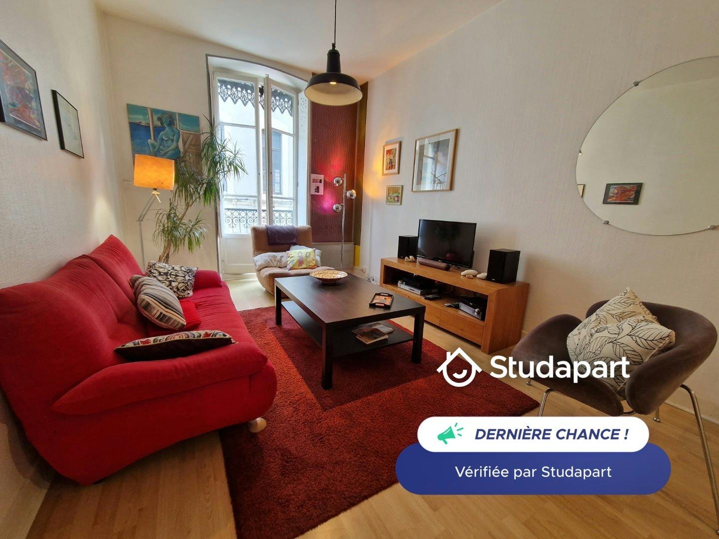 Apartment for rent for €2,038 per month in Grenoble, Rue Millet