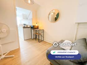 Квартира за оренду для 408 EUR на місяць у Grenoble, Rue de Strasbourg