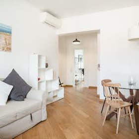 公寓 for rent for €1,600 per month in Milan, Via Andrea Solari