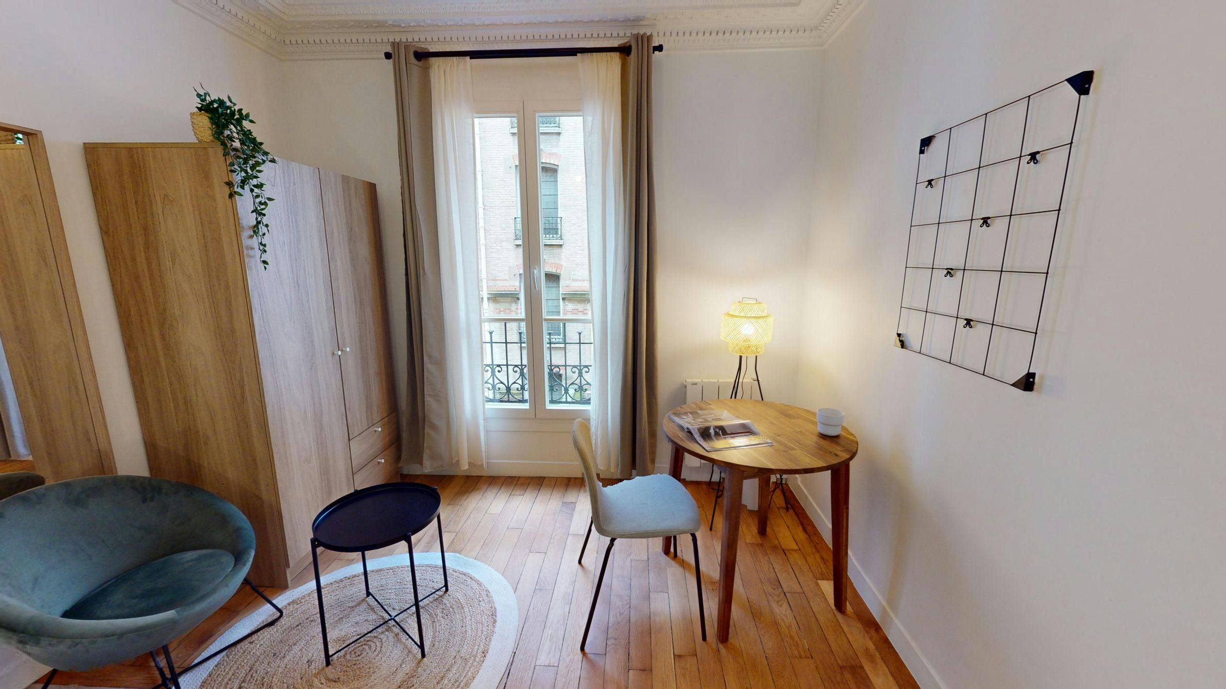 Rue Chaligny 4