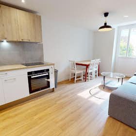 Appartamento for rent for 1.072 € per month in Villeurbanne, Rue Alexandre Boutin