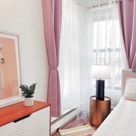 Отдельная комната сдается в аренду за $1,150 в месяц в Brooklyn, 5th St
