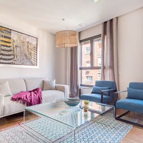 Apartment for rent for €4,550 per month in Madrid, Calle de Maldonado