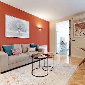 Apartment for rent for €3,000 per month in Madrid, Calle del Prado
